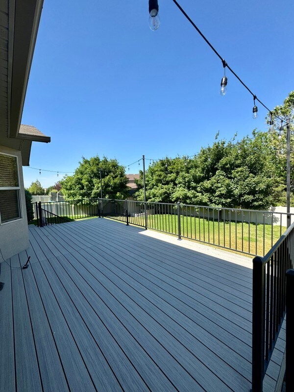 Building Photo - 8291 Water Oak Dr