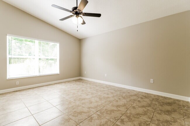 Building Photo - 1243 Big Sky Dr
