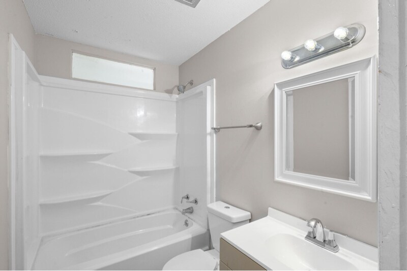 Building Photo - 2835 Lumpkin Rd