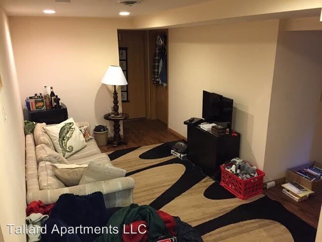 Building Photo - 3 br, 2 bath  - 1930 Birge Terrace