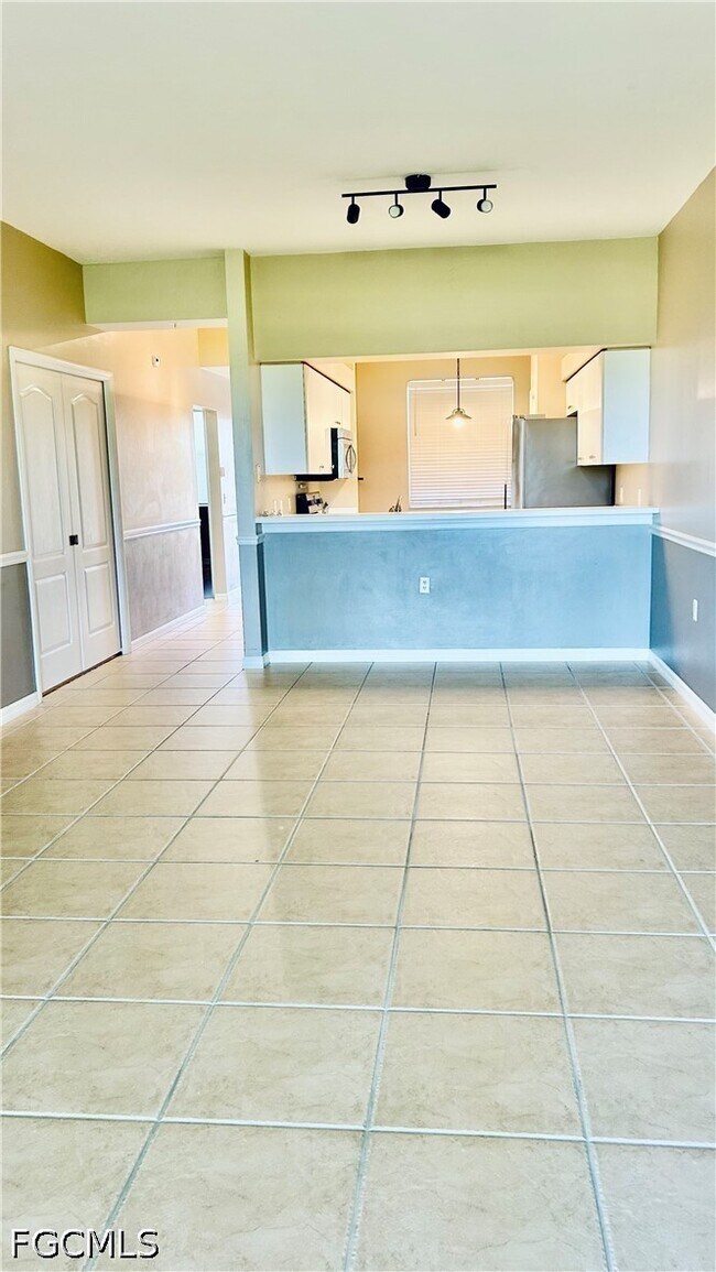 Building Photo - 21350 Lancaster Run