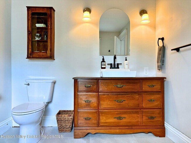 Building Photo - 590 NY-23B