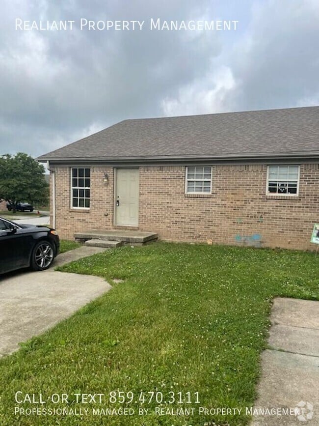 Building Photo - 303 Parker Pl