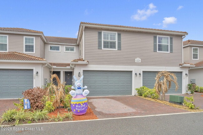 Building Photo - 1445 Isabella Dr