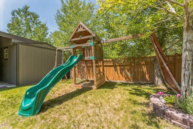Building Photo - 5153 Chicory Cir