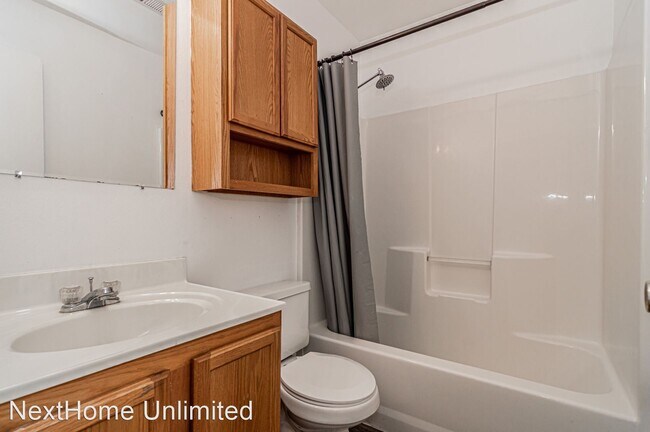 Building Photo - 3 br, 2 bath House - 311 Smith St.