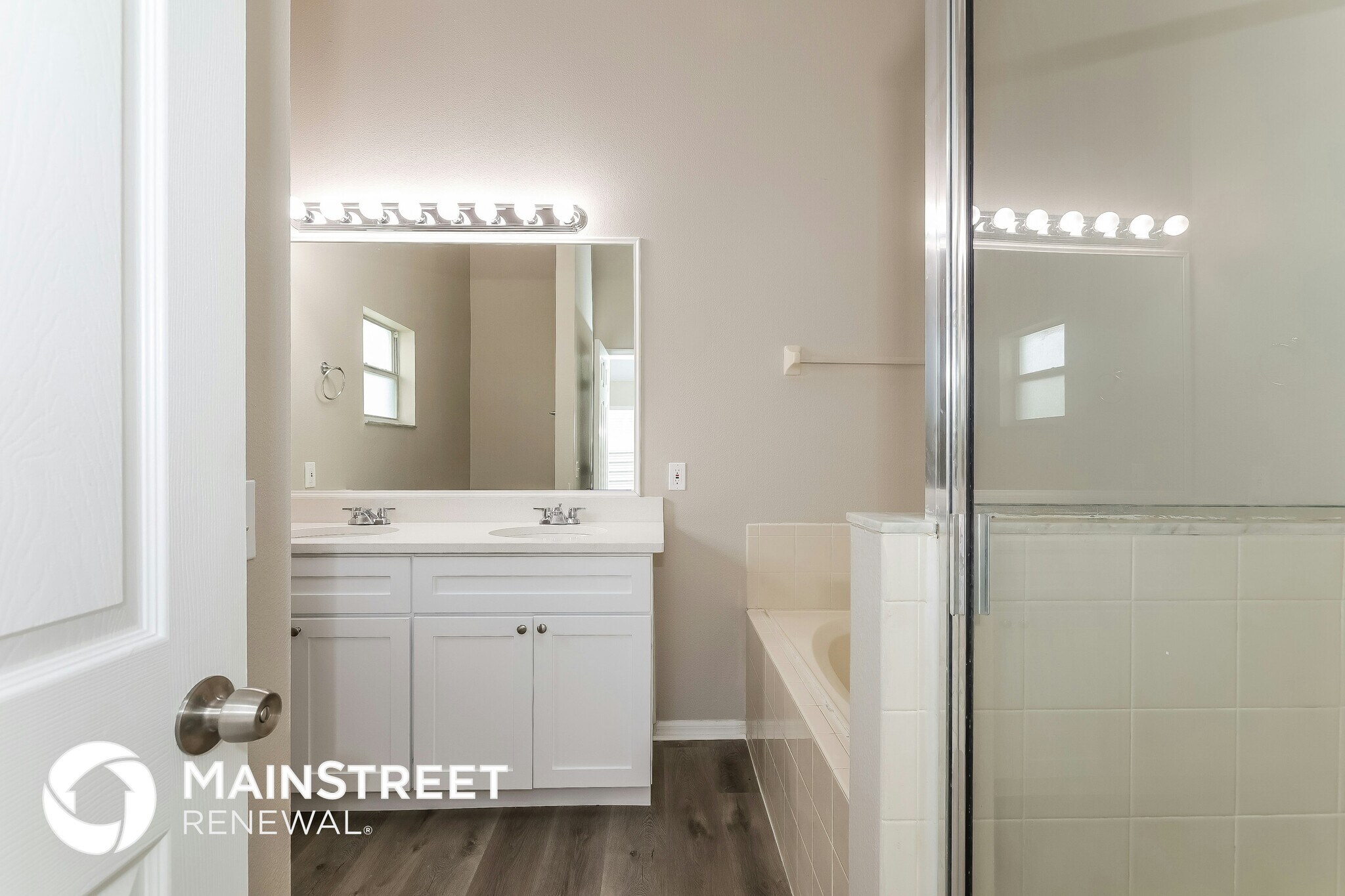 Building Photo - 107 Richmar Ave