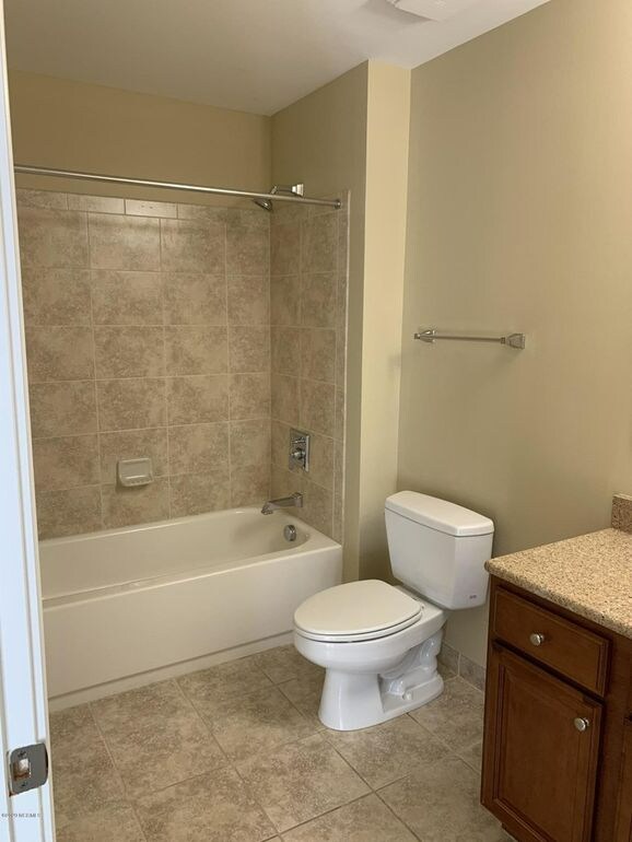 Building Photo - 101 Sky Sail Blvd