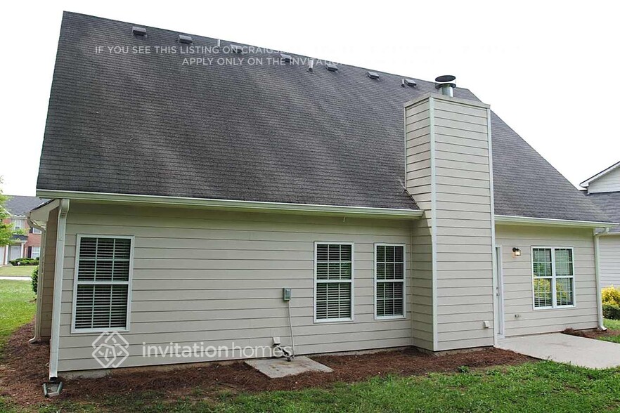 Building Photo - 5388 Jerome Rd