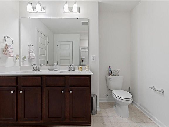 Building Photo - Build Equity While Leasing - Lease and Own...