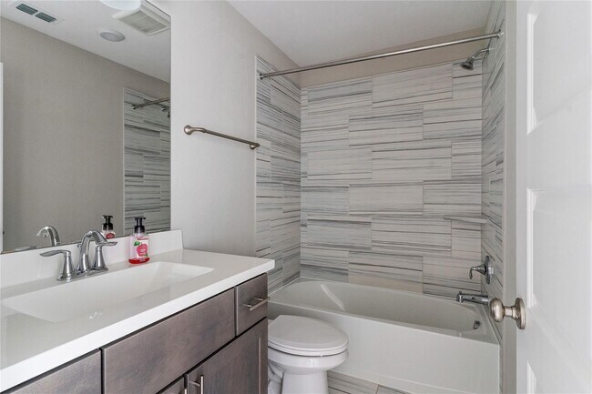 Building Photo - 4702 Cold Stream Ct