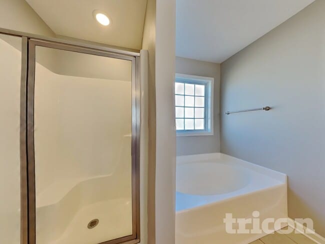 Building Photo - 15 Mossburg Ct