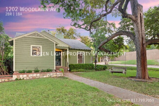 Building Photo - 1202 Woodlawn Ave