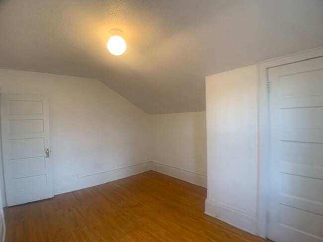 Building Photo - 1428 Snelling Ave N