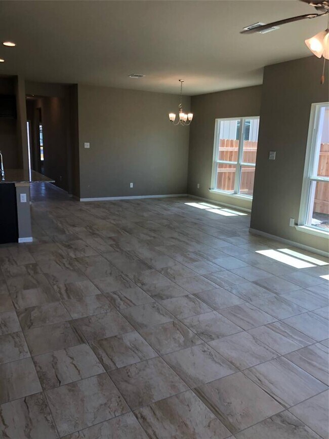 Building Photo - 1611 Curlew Ln