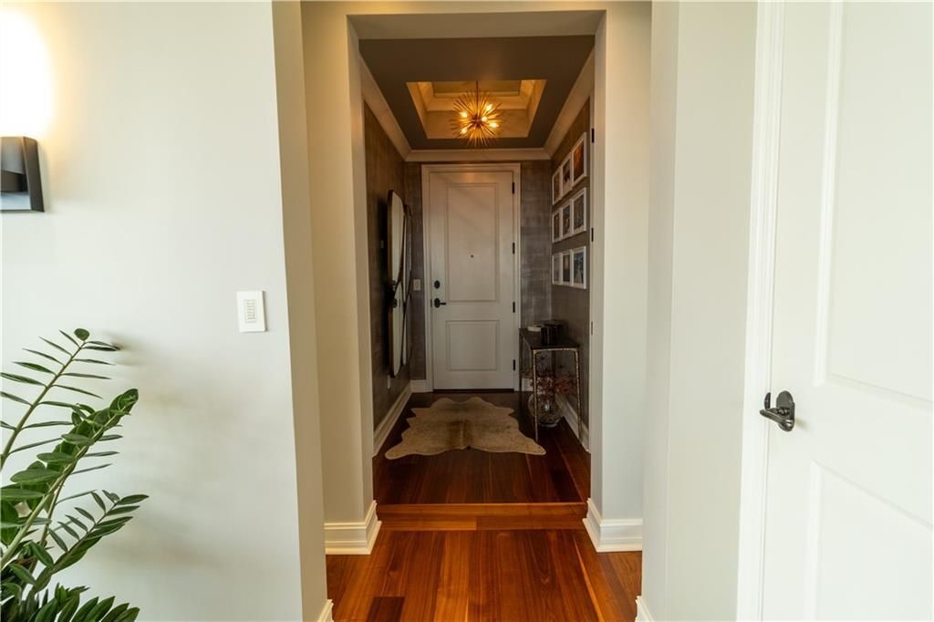 Building Photo - 2233 Peachtree Rd