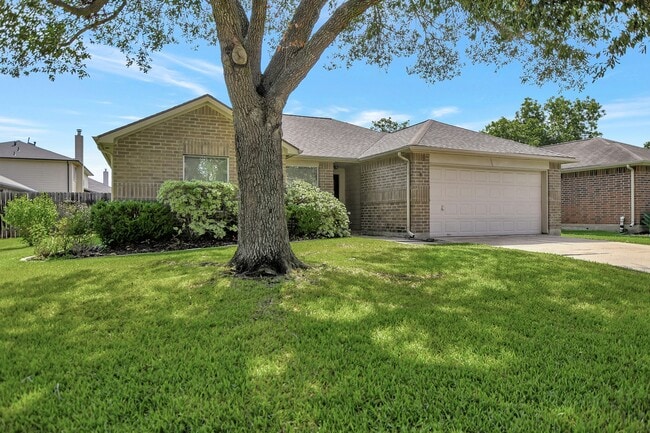 Building Photo - 18234 Drum Heller Ln