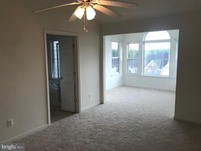 Building Photo - 11613 Amara Pl