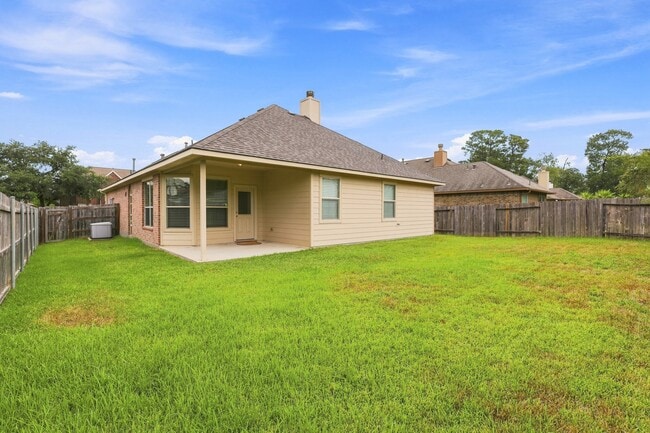 Building Photo - 506 Carson Ridge Dr
