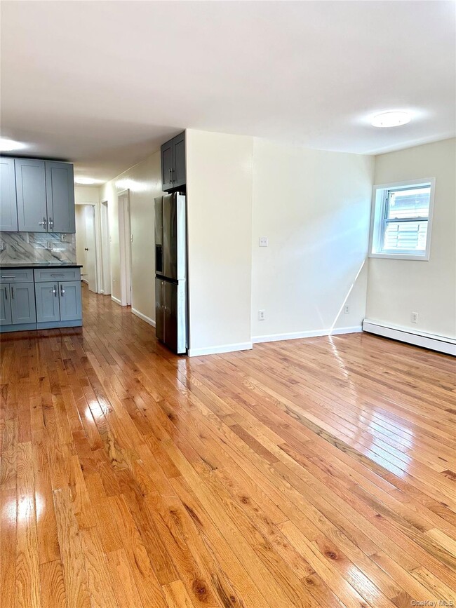 Building Photo - 2069 Lacombe Ave