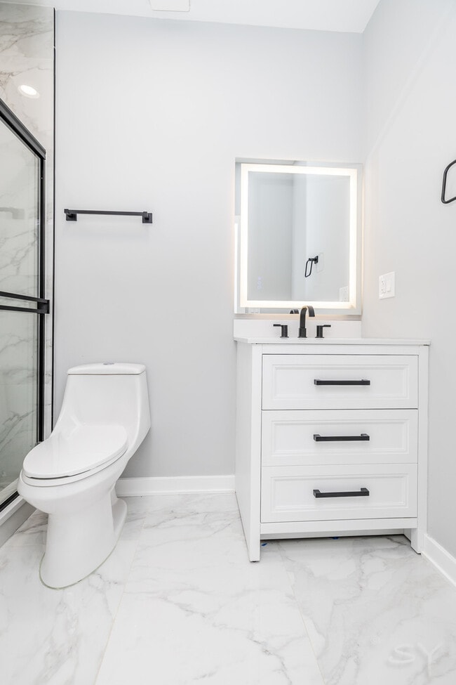 Building Photo - 3111 W Polk St