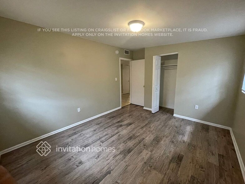 Building Photo - 2928 Pinedale Ave