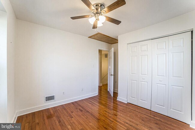 Building Photo - 3337 Contessa Ct