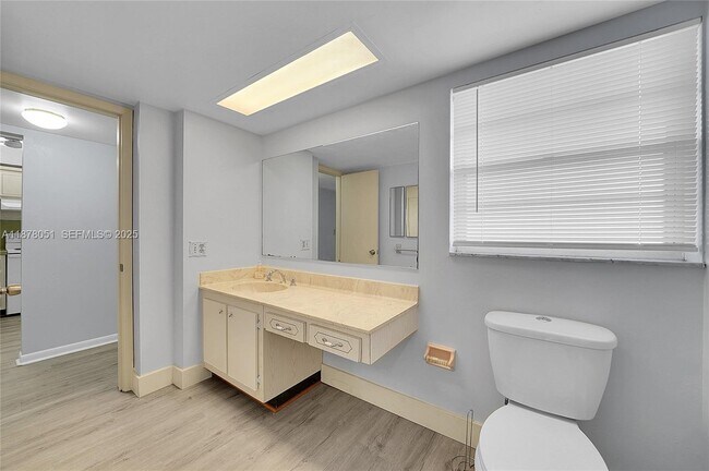 Building Photo - 5320 NW 11th St