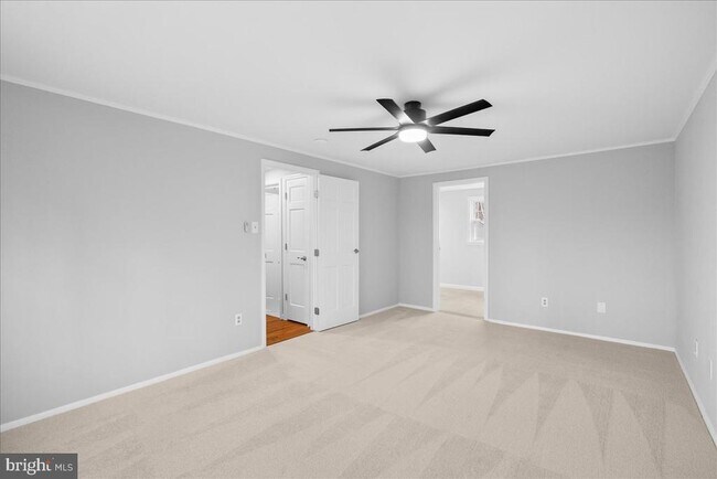 Building Photo - 8300 White Star Ct