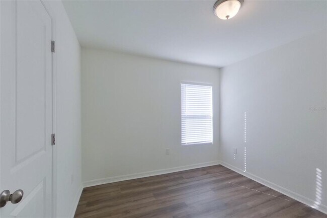 Building Photo - 3931 NW 45th Terrace