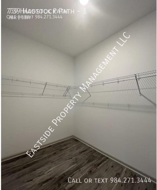 Building Photo - 739 Hadstock Path