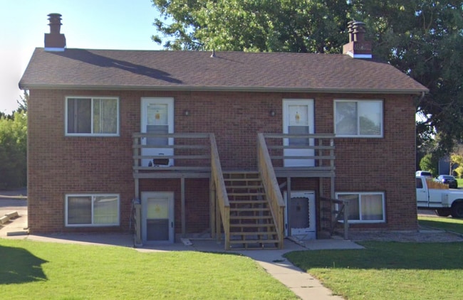 Building Photo - 5001 Point Bluff