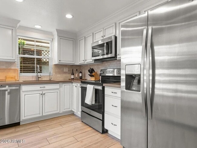 Building Photo - 8756 E Via De La Luna