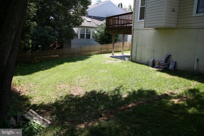 Building Photo - 1902 Galetown Dr