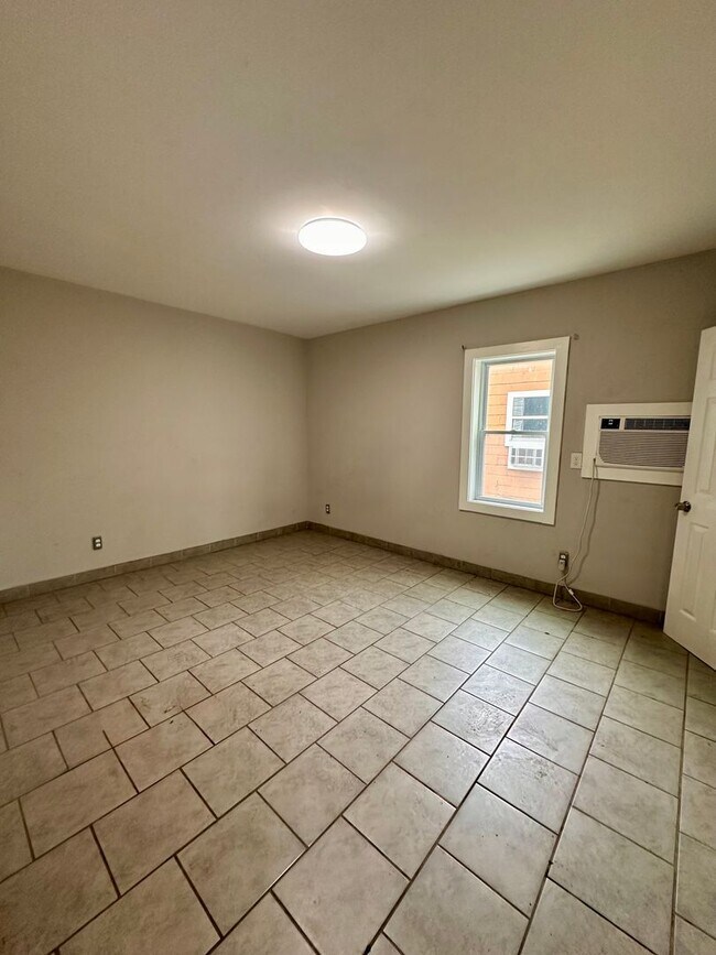 Building Photo - 3721-3727 Ogg Ave