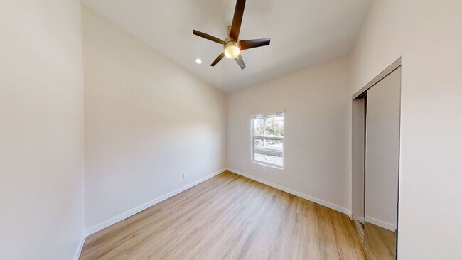 Building Photo - Cozy 4BD/2BA House on Gary with Beautiful Yard