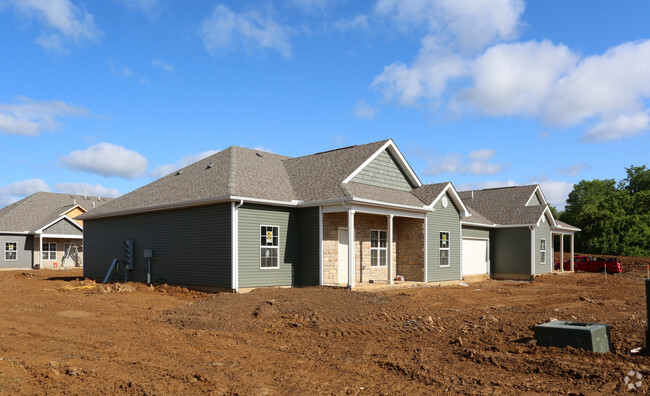 Building Photo - Sandstone Apartments