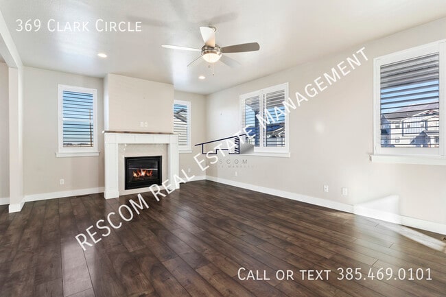 Building Photo - 369 Clark Cir