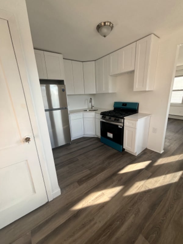 Building Photo - 220 Hart Blvd