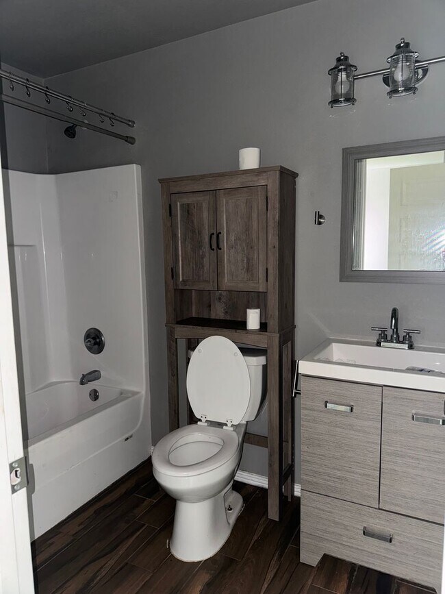 Interior Photo - Tulsa