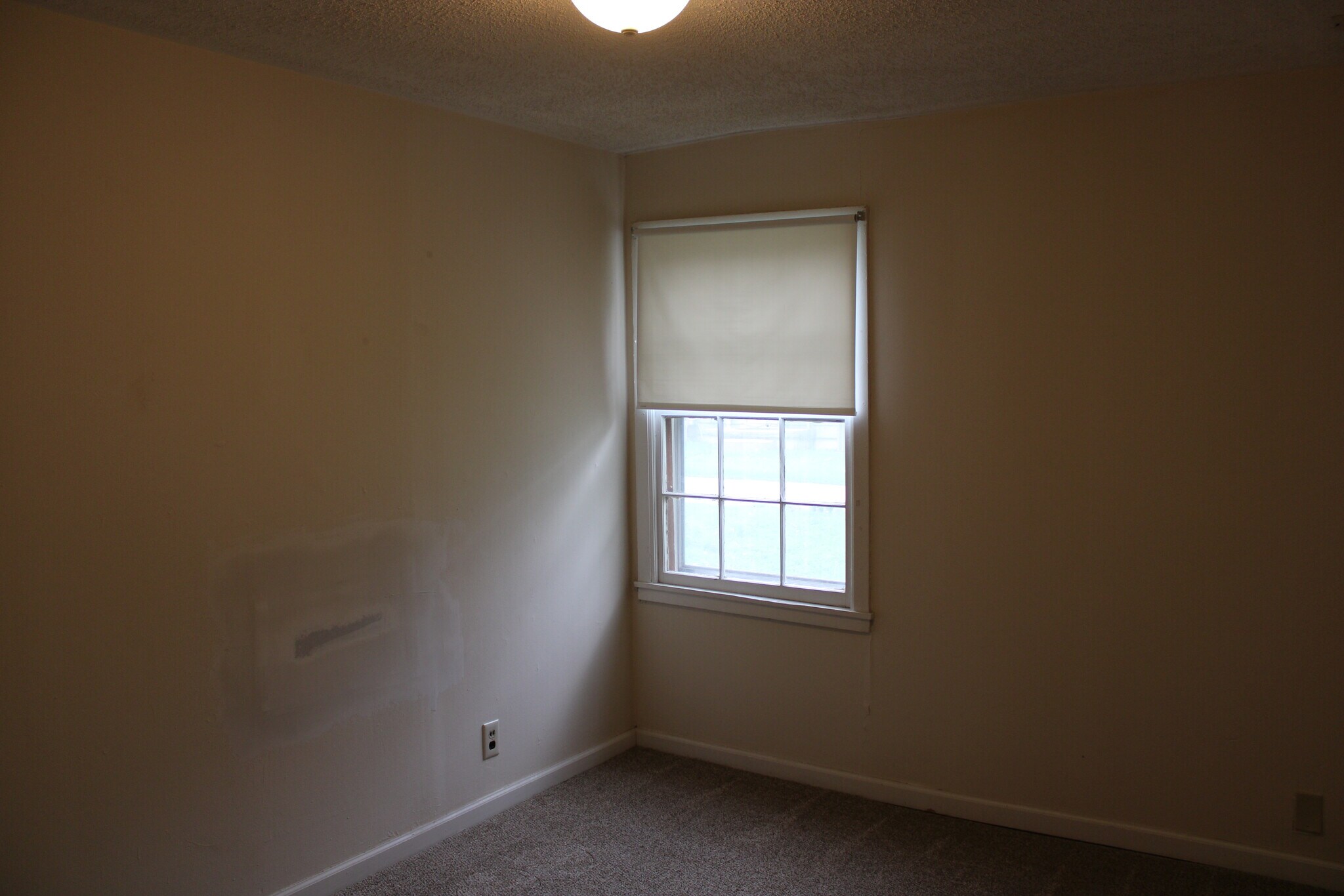 Building Photo - 3861 E Roseberry St