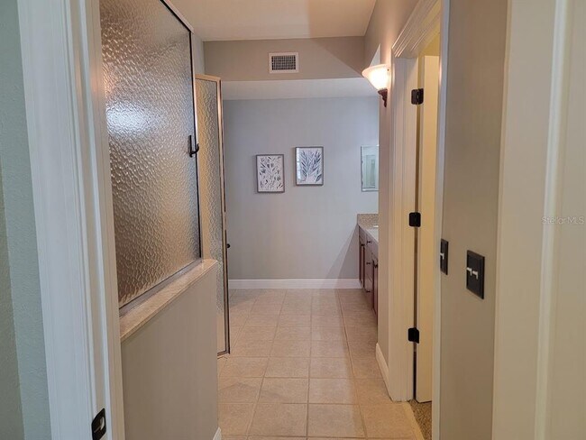 Building Photo - 5114 Melbourne St