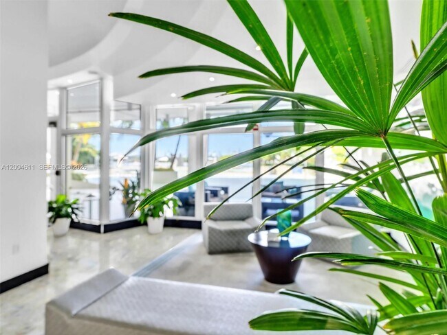 Building Photo - 1200 West Ave