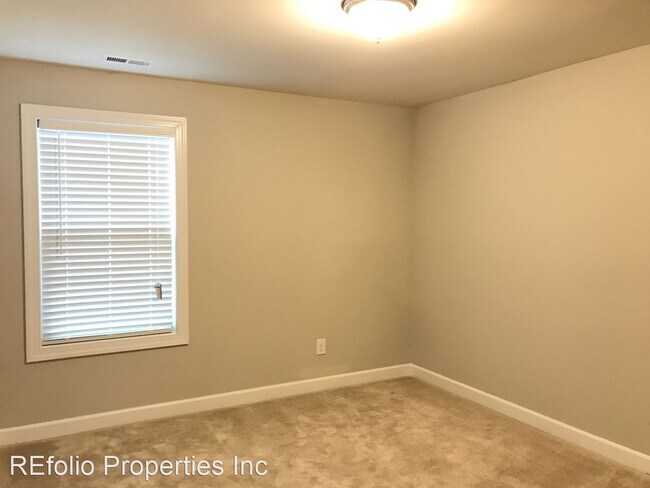 Building Photo - 4 br, 3 bath House - 2113 McKenzie Ridge Lane