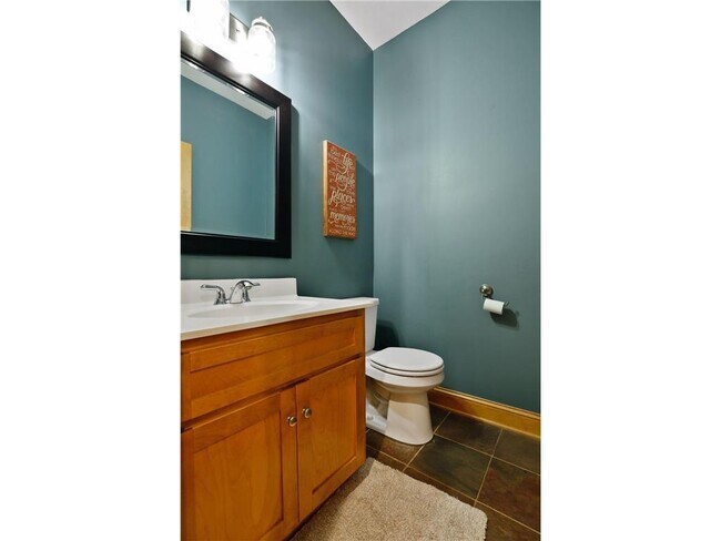 Building Photo - 8069 Enclave Bay