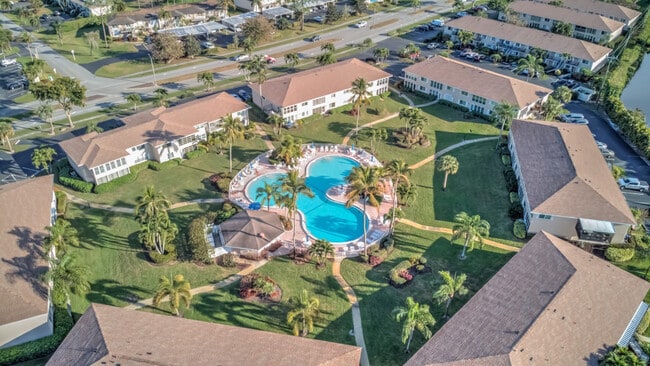 Building Photo - 154 Palm Dr