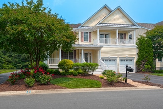 Building Photo - 12131 Landings Blvd