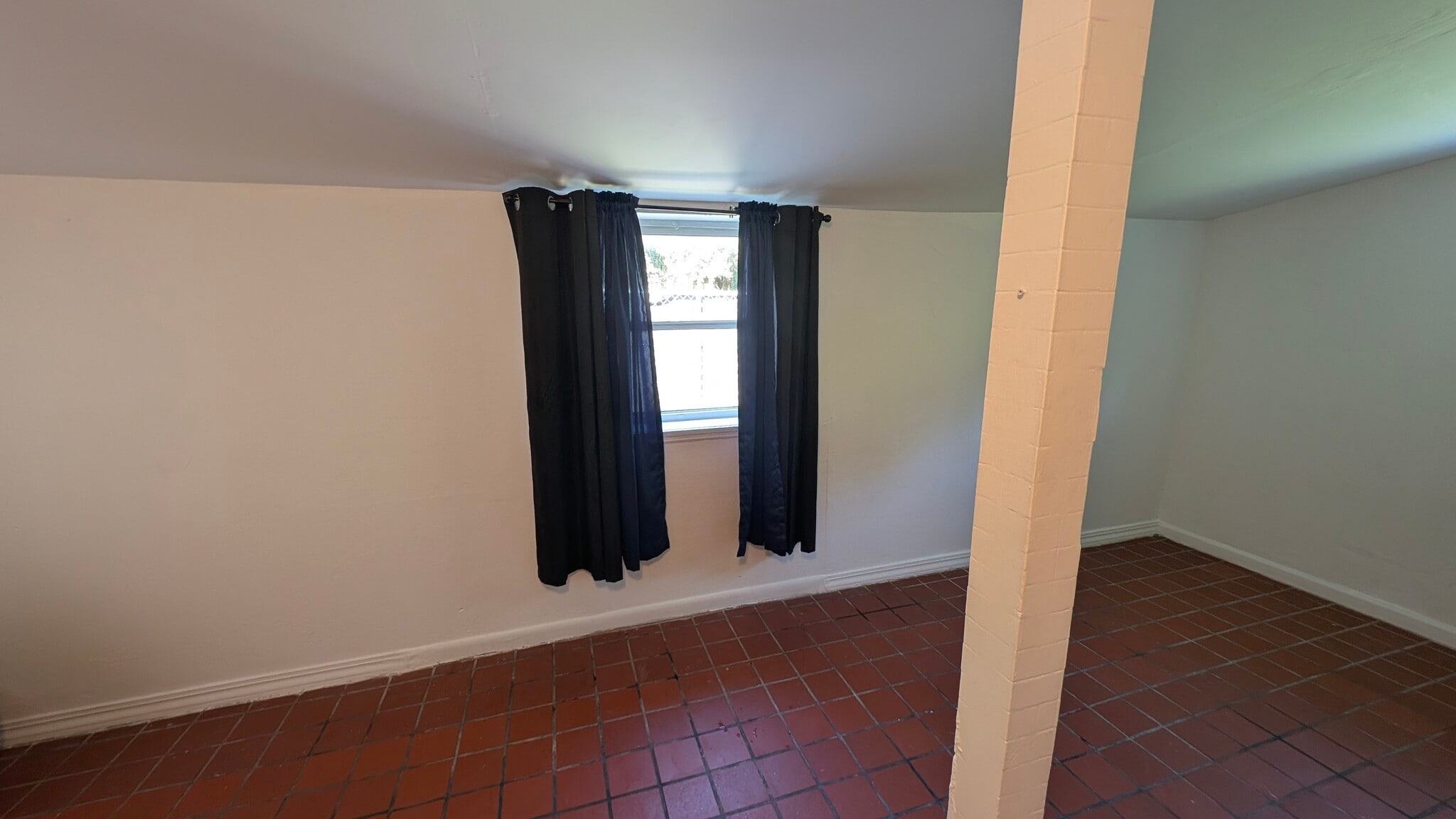 Building Photo - 3232 Carrington Dr