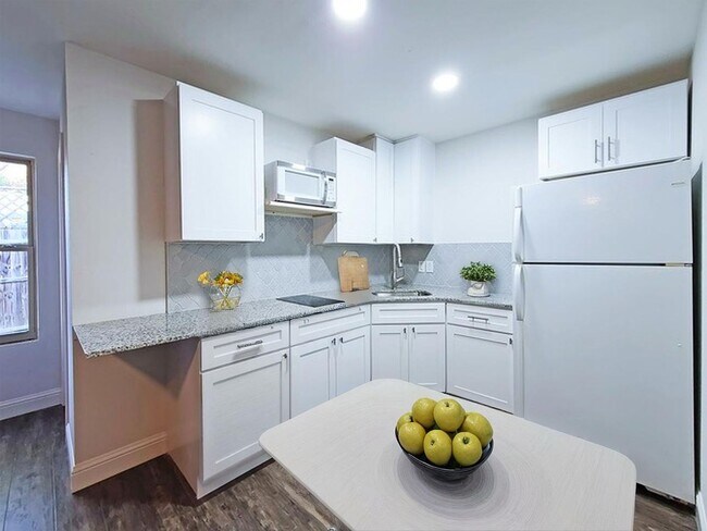 Building Photo - Private Studio in Quiet Lewisville Neighborhood – All Utilities Included!
