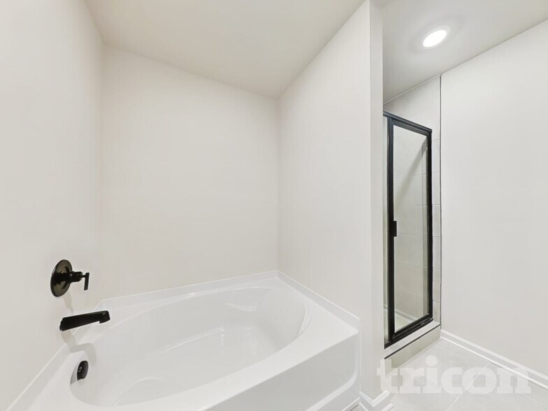 Building Photo - 3323 Arabian Farm Ln